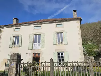 Maison, 240 m²