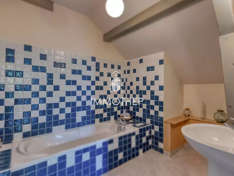 Maison, 146 m²