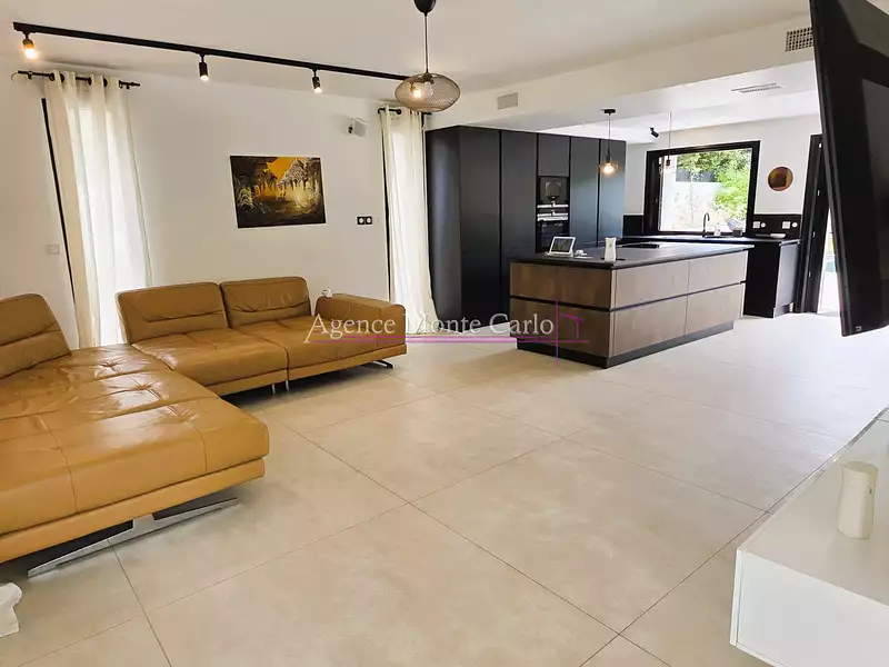 Maison, 160 m²