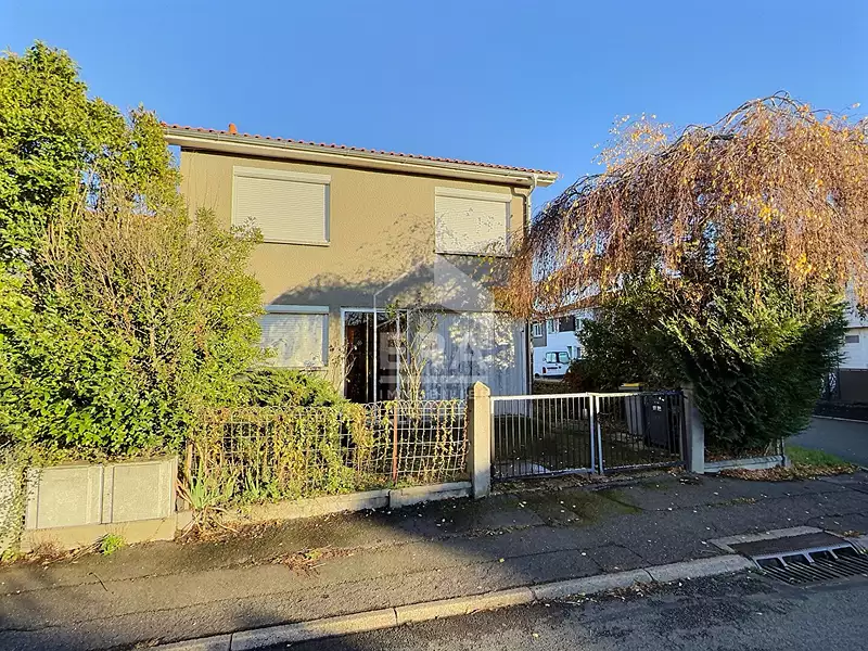 Maison, 92 m²