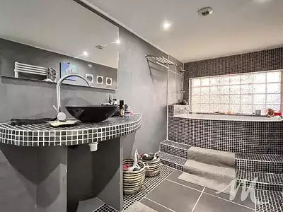 Appartement, 350 m²