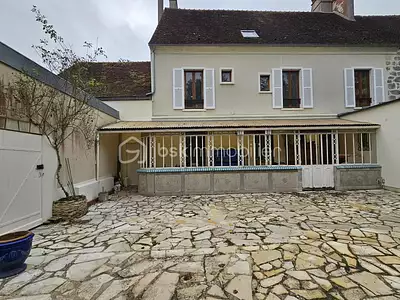 Maison, 227 m²