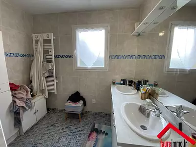 Maison, 177 m²