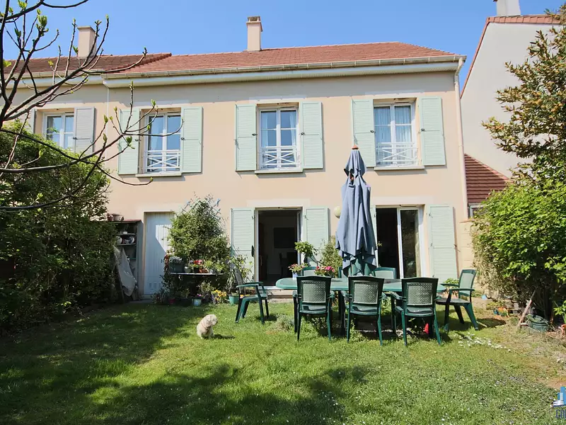 Maison, 110 m²