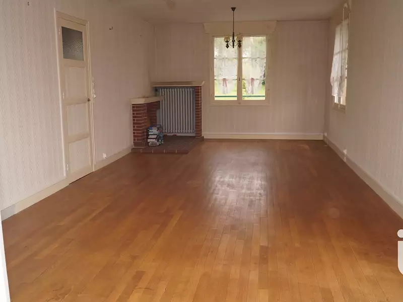 Maison, 275 m²