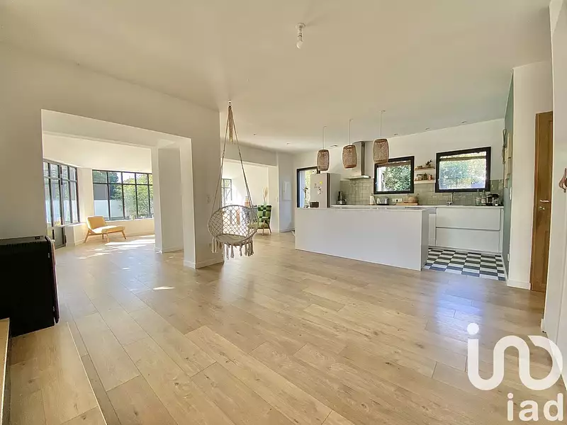 Maison, 185 m²