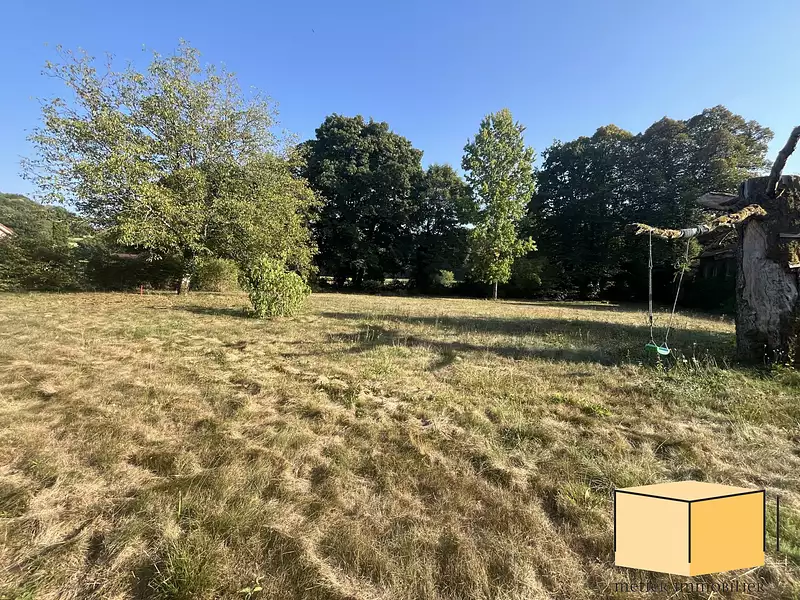 Terrain, 764 m²