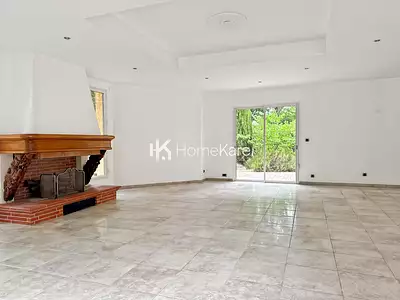 Maison, 185 m²