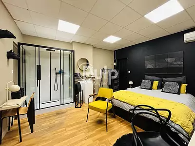 Maison, 257 m²
