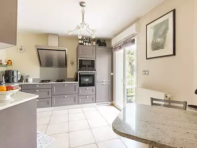 Maison, 169 m²