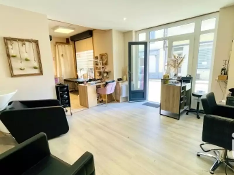 Maison, 240 m²
