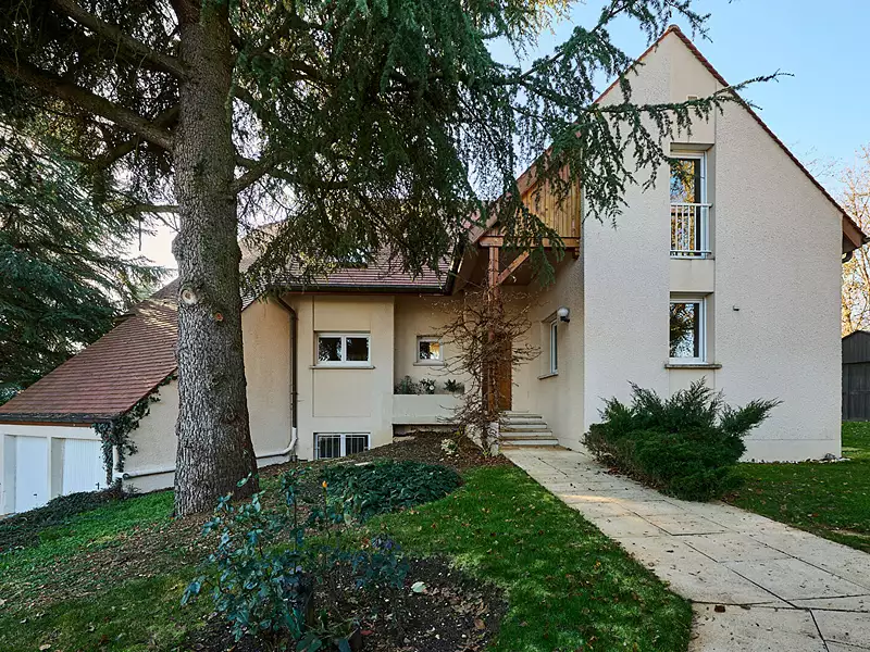Maison, 236 m²