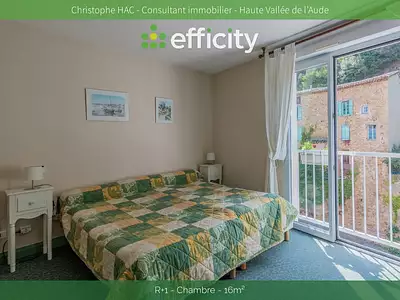 Maison, 670 m²