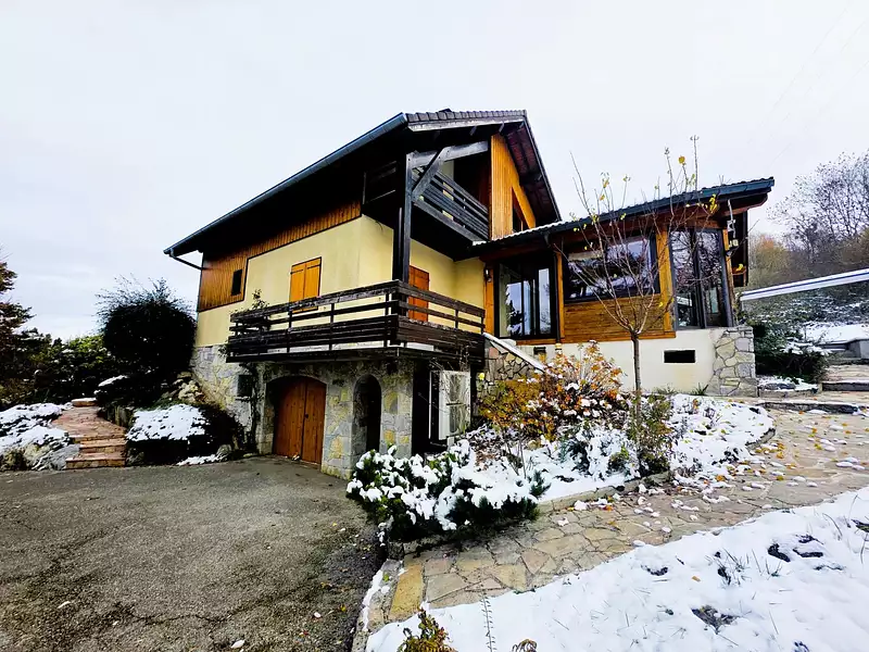 Maison, 125,93 m²