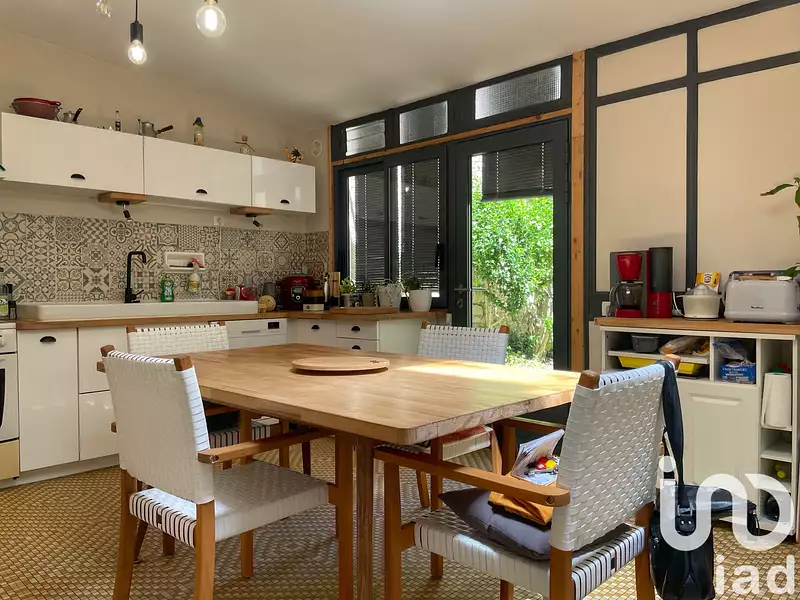 Maison, 147 m²