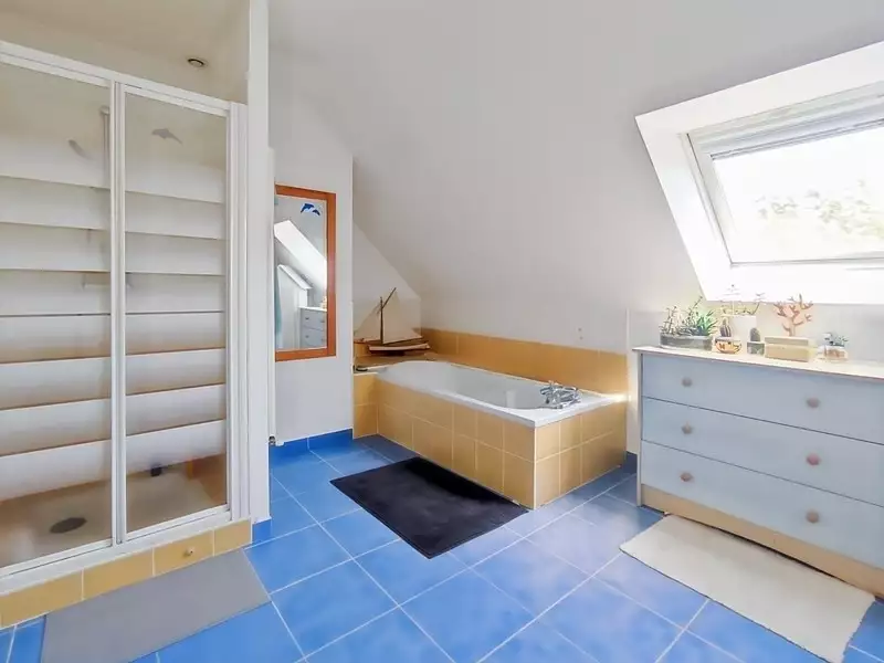 Maison, 175 m²