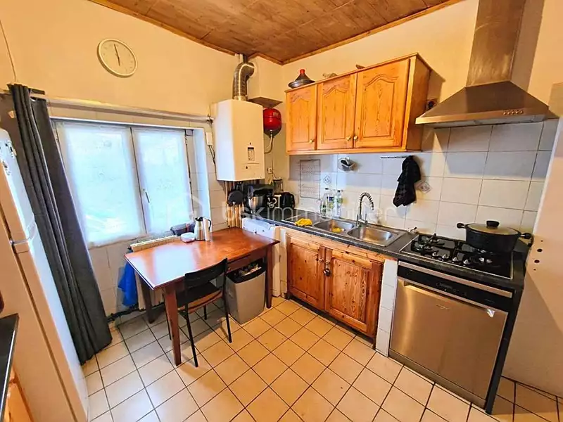 Maison, 190 m²