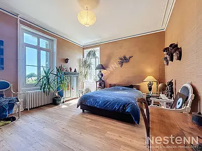 Maison, 250 m²