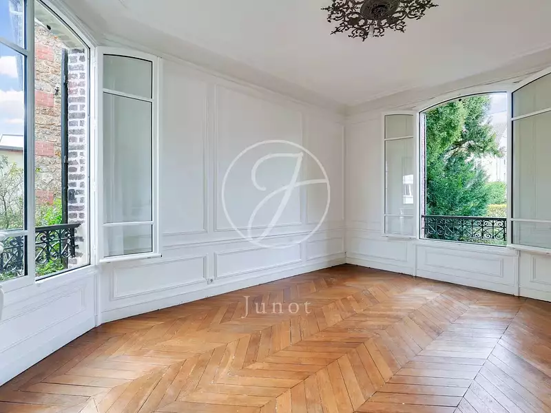 Maison, 219 m²