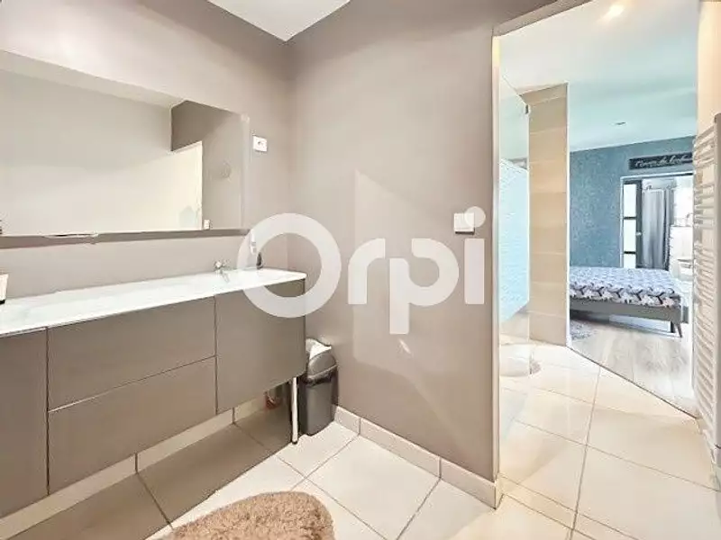 Maison, 140 m²