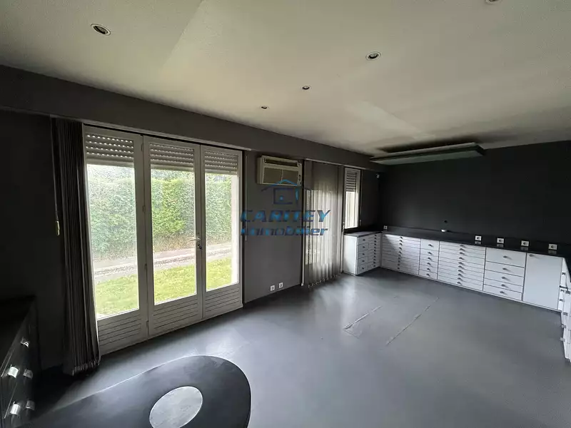 Maison, 224 m²