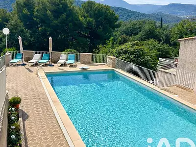 Maison, 360 m²