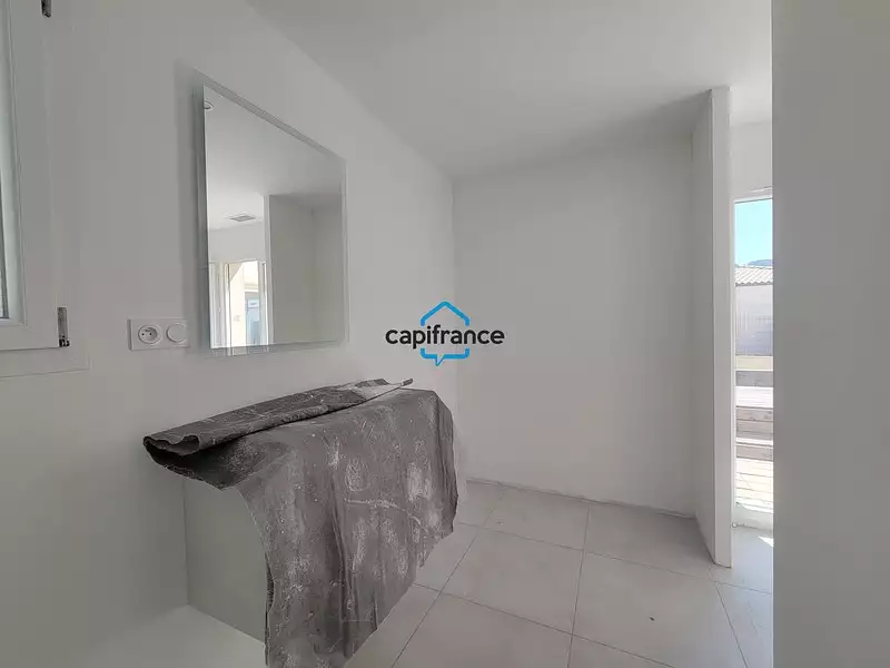 Maison, 157 m²