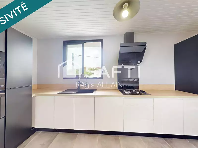 Maison, 180 m²