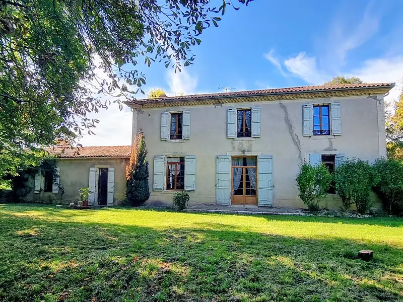 Maison, 295 m²