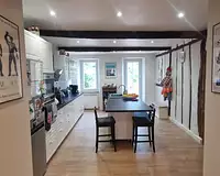 Maison, 230 m²