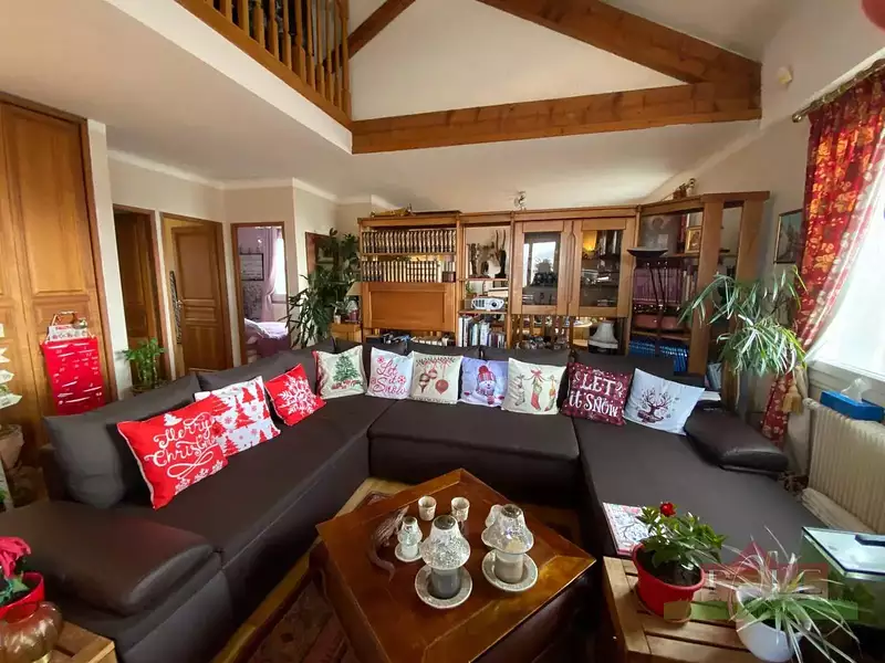 Maison, 221 m²