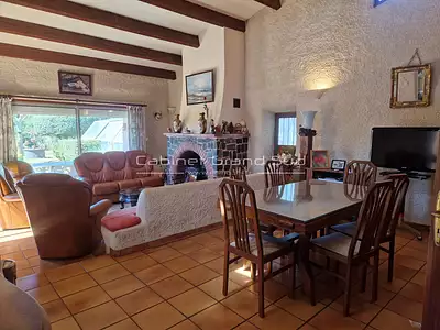 Maison, 140 m²