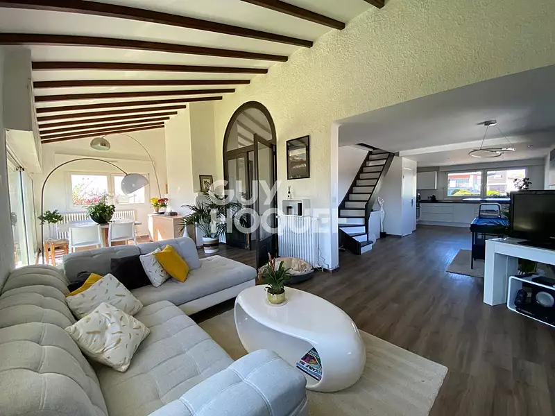 Maison, 155 m²