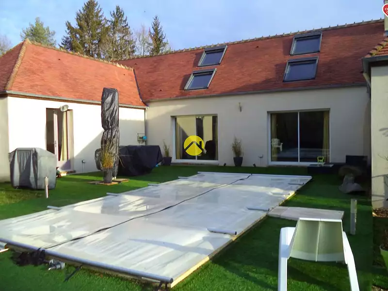 Maison, 159 m²