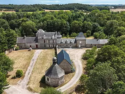 Maison, 242 m²