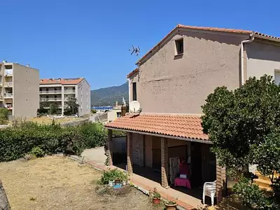 Maison, 240 m²