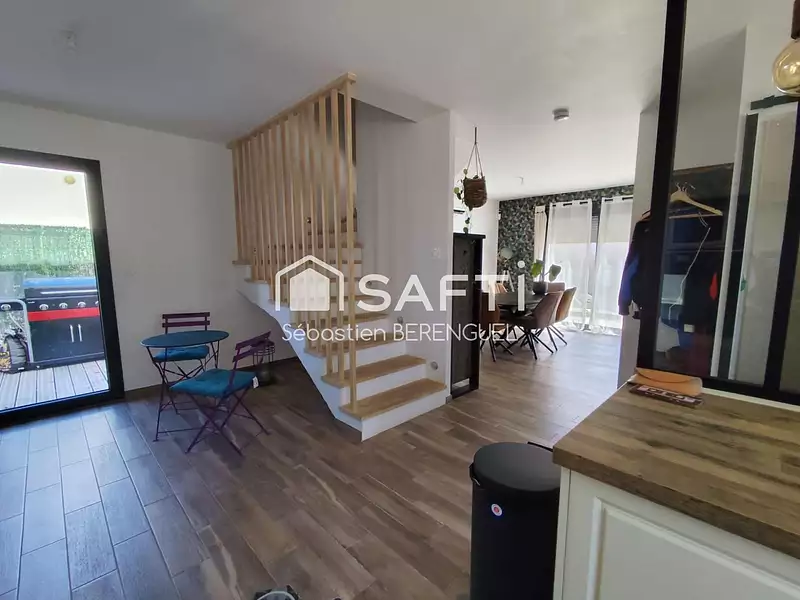 Maison, 87 m²