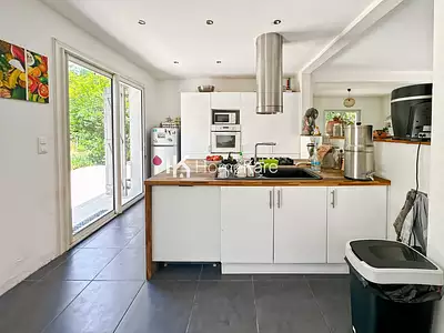 Maison, 200 m²