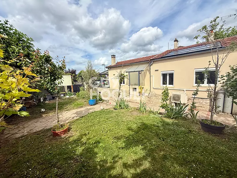 Maison, 96 m²