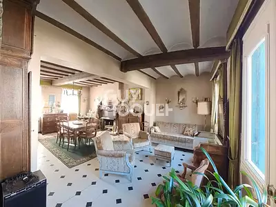 Maison, 340 m²