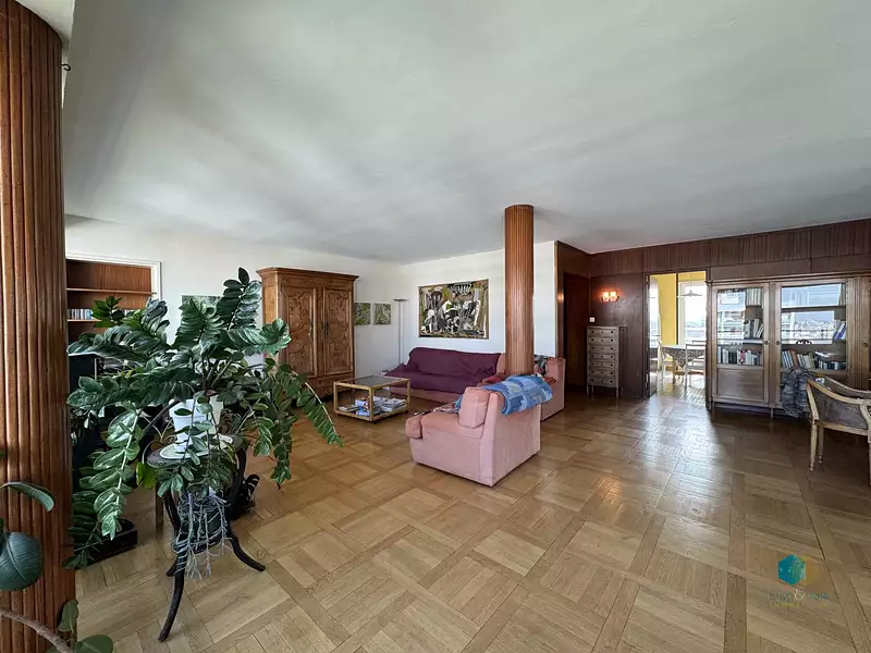 Appartement, 226,17 m²