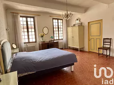 Maison, 220 m²