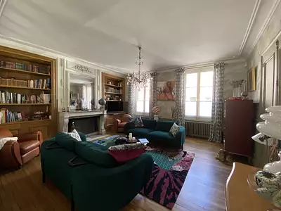 Maison, 291 m²