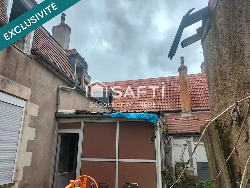 Maison, 245 m²