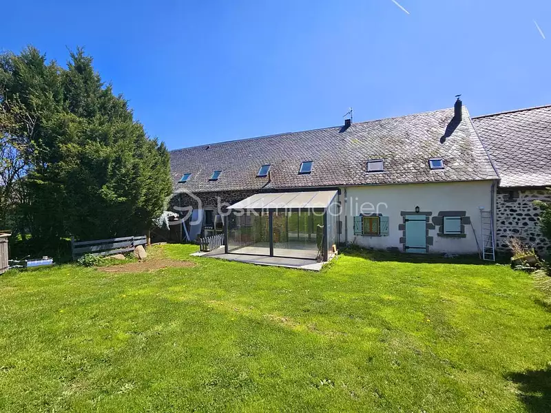 Maison, 280 m²