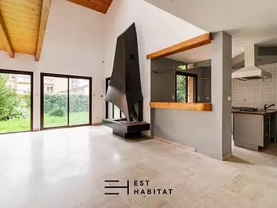 Immeuble, 300 m²