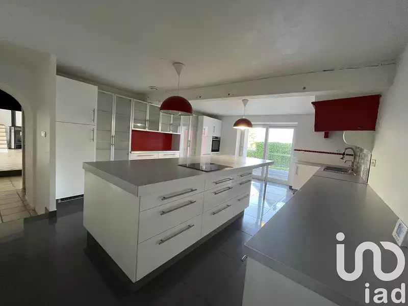 Maison, 200 m²
