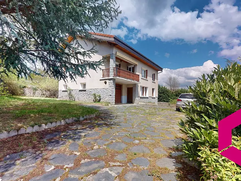 Maison, 192 m²