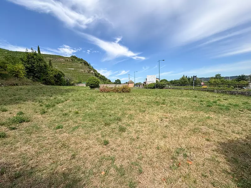Divers, 650 m²