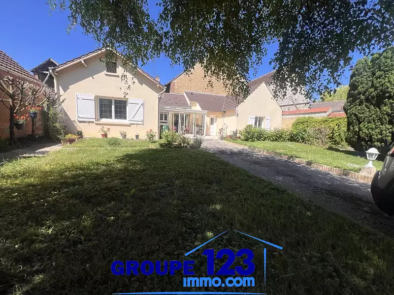 Maison, 111 m²